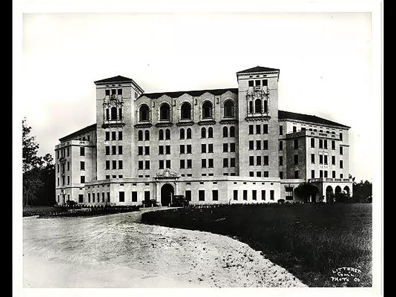 Black and White Photograph of Hermann Hospital Building circa 1930, by Litterst-Dixon Commercial Photographers